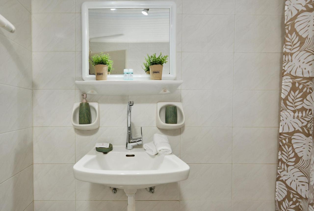 P Koklas Apartments Закинтос Екстериор снимка