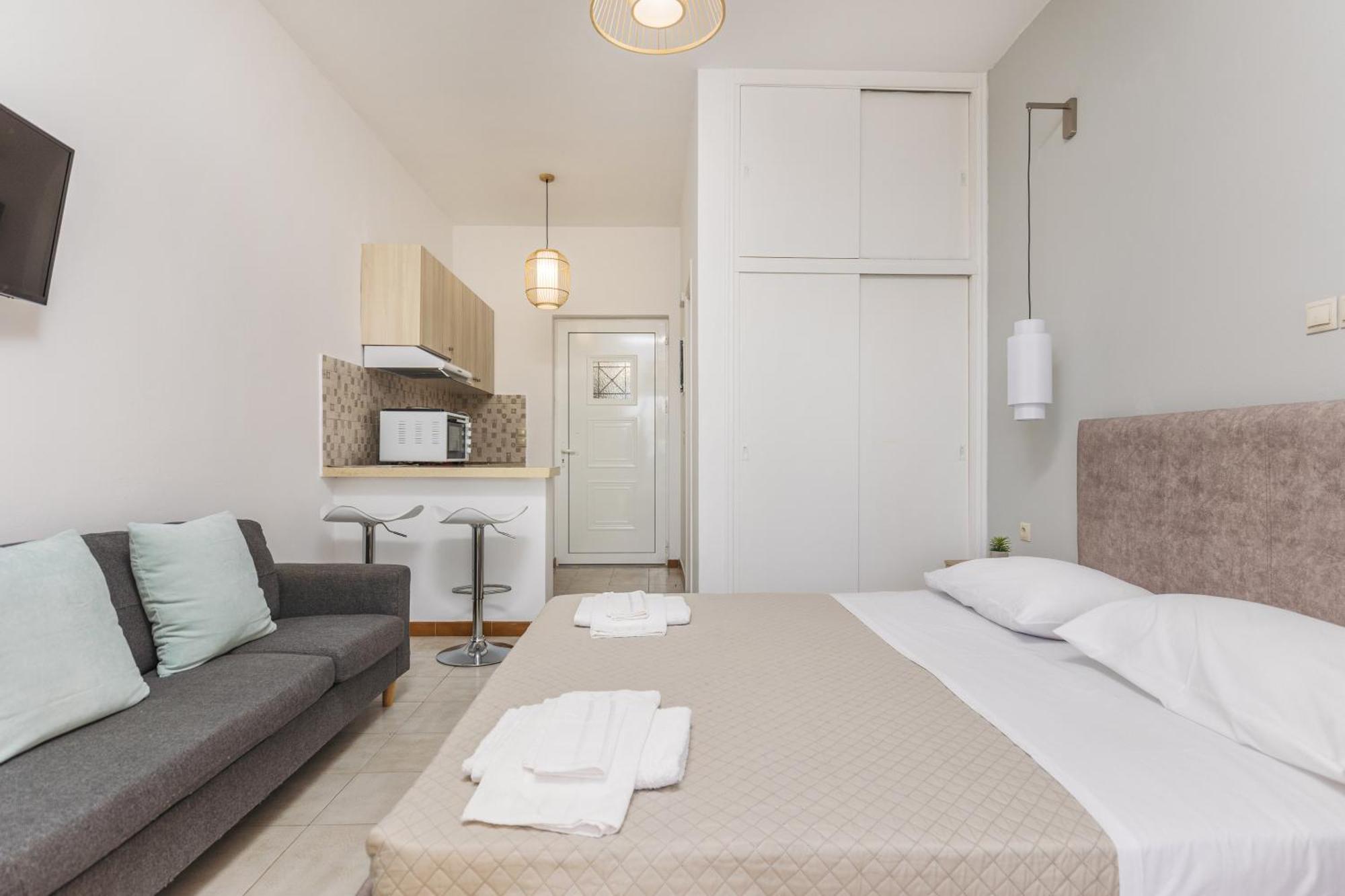 P Koklas Apartments Закинтос Екстериор снимка