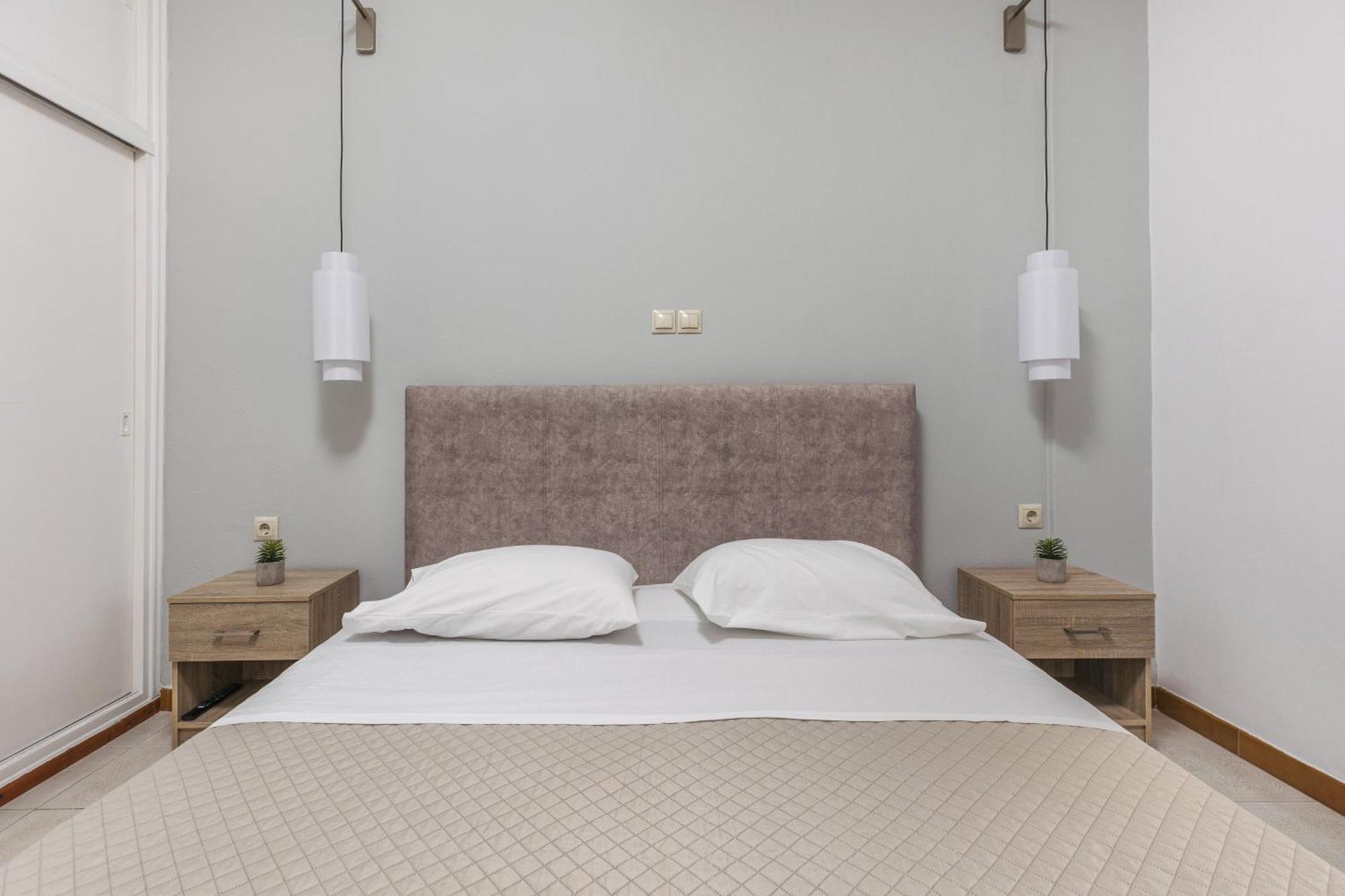 P Koklas Apartments Закинтос Екстериор снимка